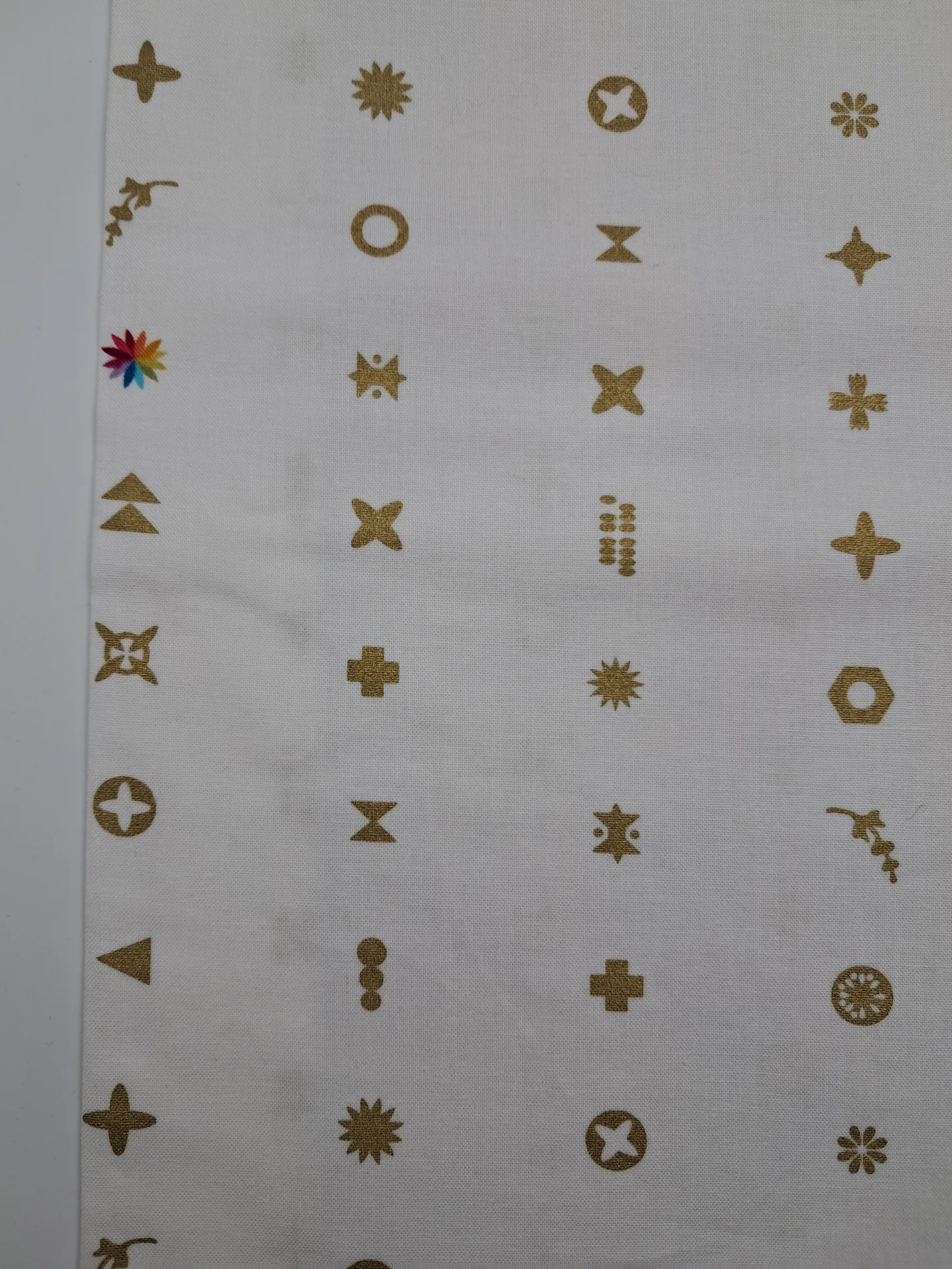 Alison Glass 8074 Artifact Gold On Cream