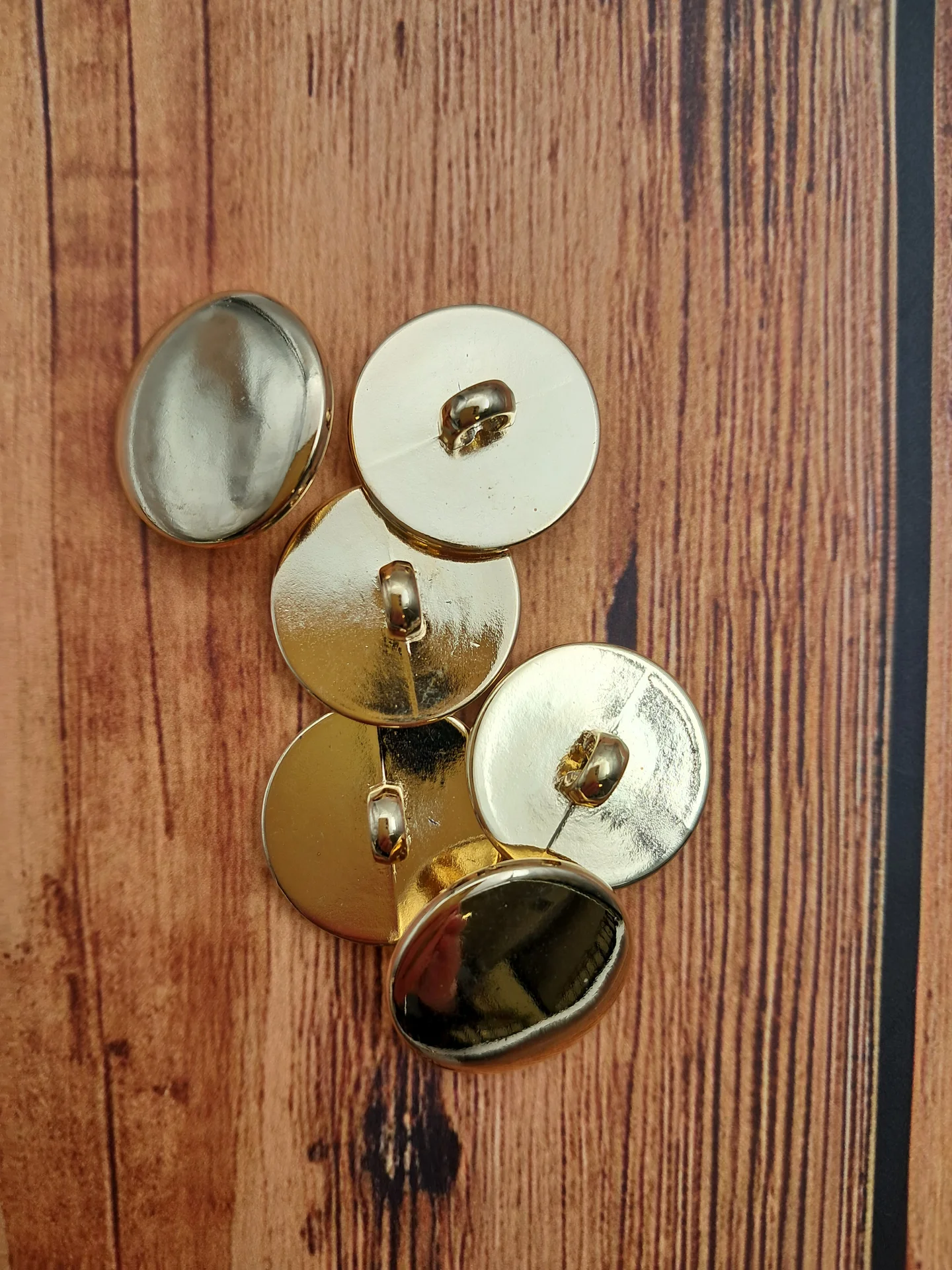 Button 14893 21mm Gold Shank