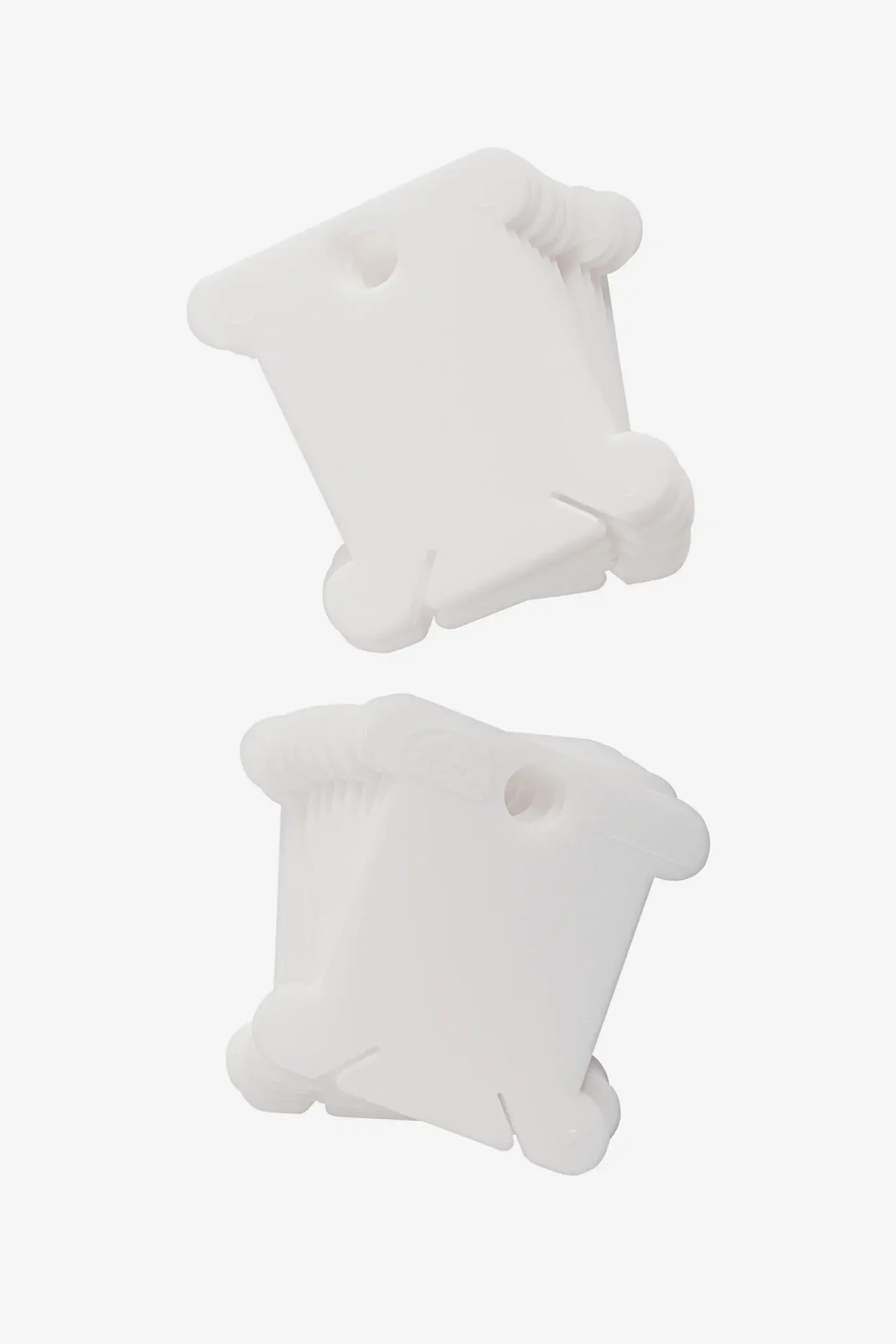 DMC Bobbins Plastic Pk Of 28