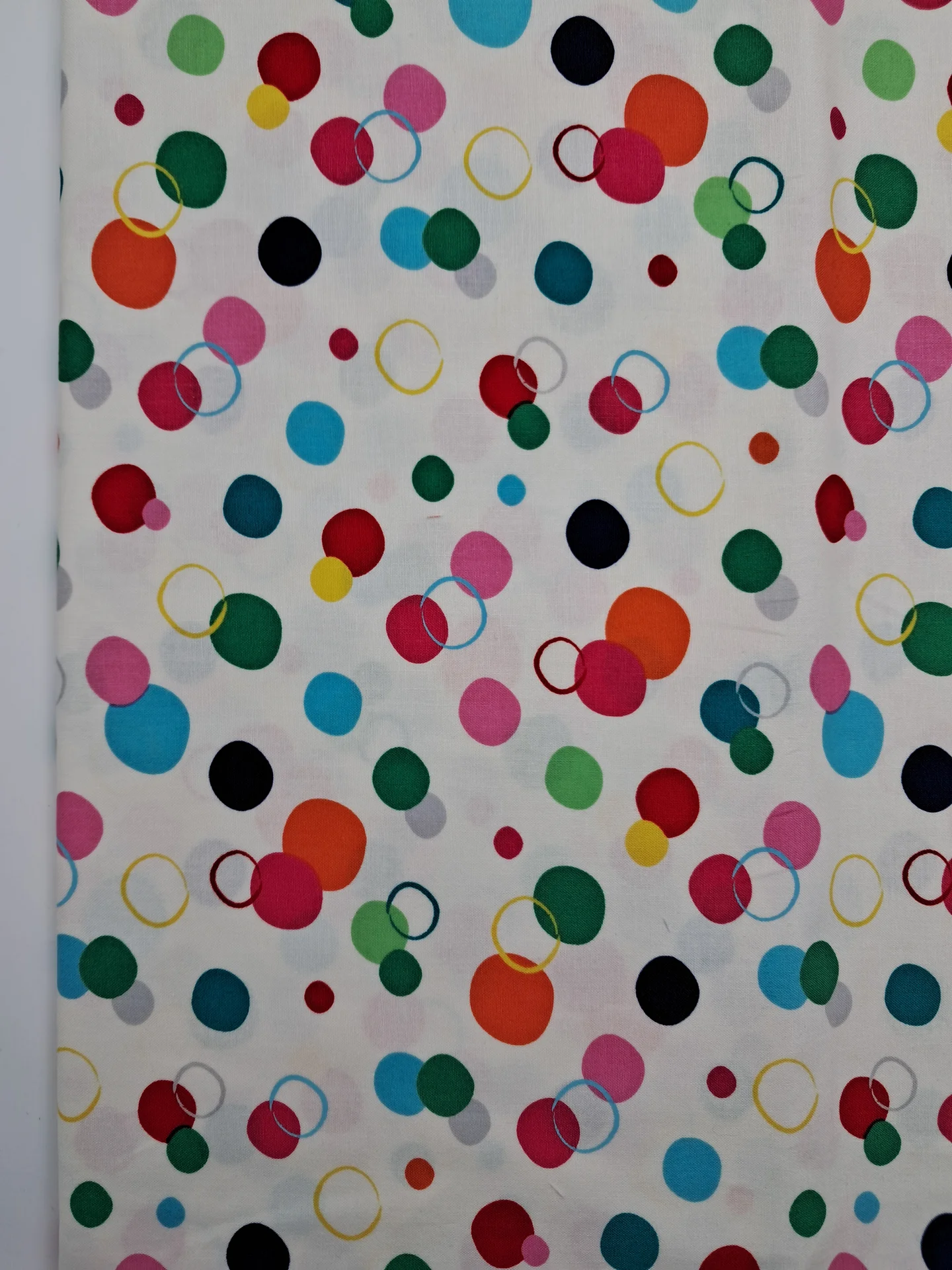 Dots Creatures Critters Multi Cream