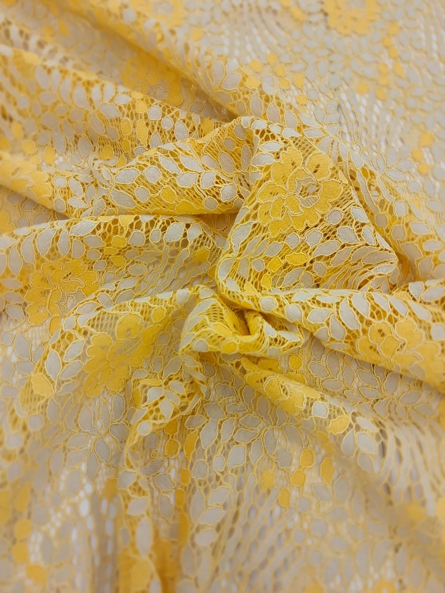 Fabric HEIRESS Yellow Cream