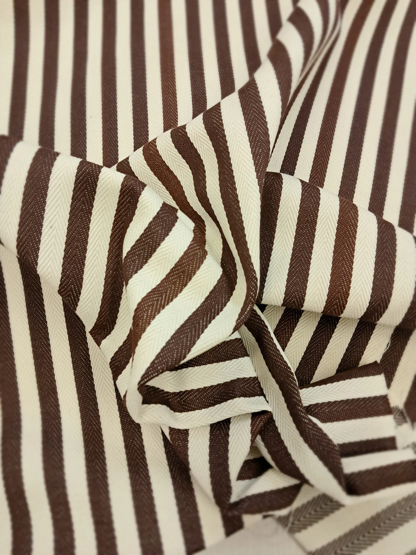 Fabric TICK TOCK Chocolate