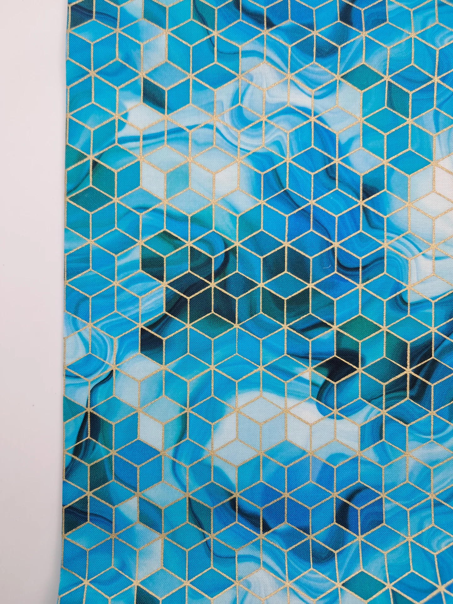 Shapes AINDM Water Gold Vibes