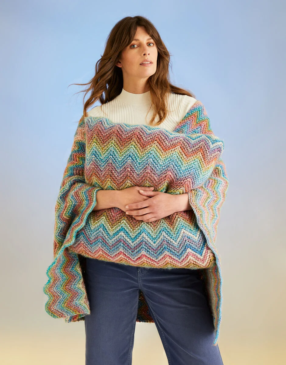 Sirdar Jewelspun with Wool Chunky Patterns 10707 Blanket
