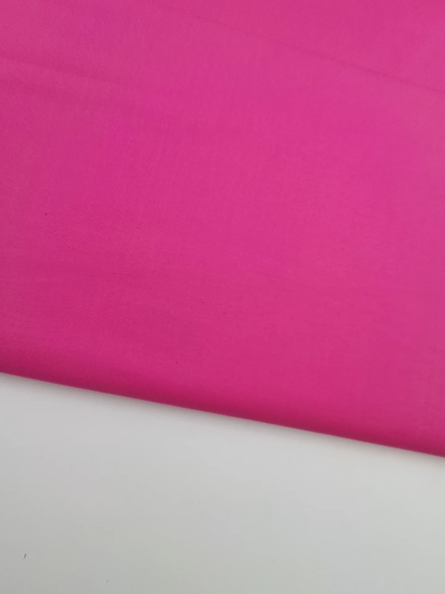 Solid Ecco 155 Magenta